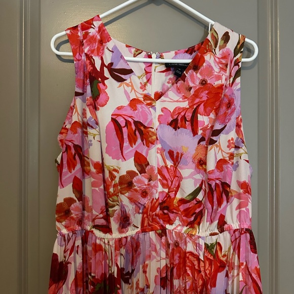 •Lane Bryant Pink Dress• - Picture 3 of 4